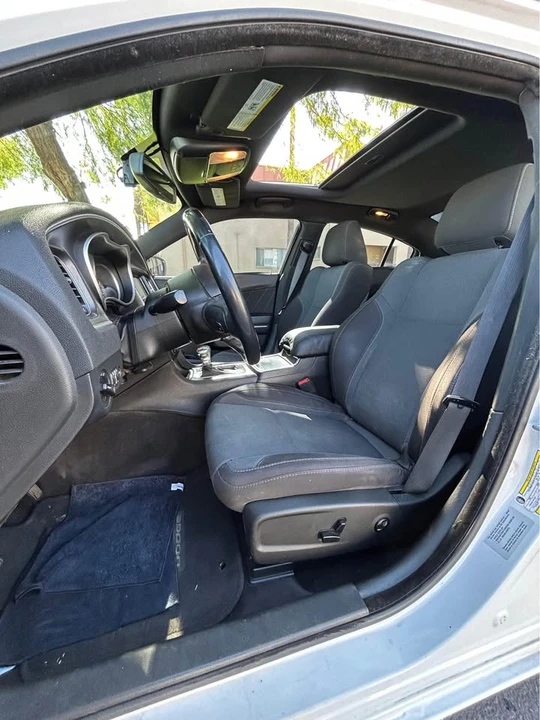 2015 Dodge Charger 7th Gen - Image 7 of 11