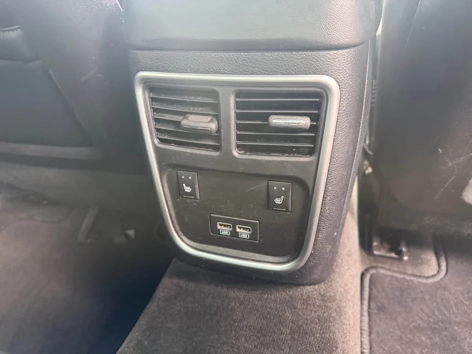 2015 Dodge Charger 7th Gen - Image 13 of 20