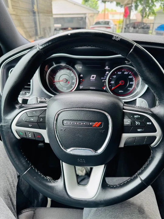 2015 Dodge Charger 7th Gen - Image 11 of 19