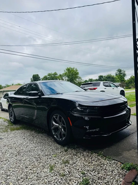 2015 Dodge Charger 7th Gen - Image 2 of 19
