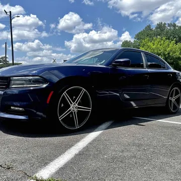2015 Dodge Charger SXT Plus