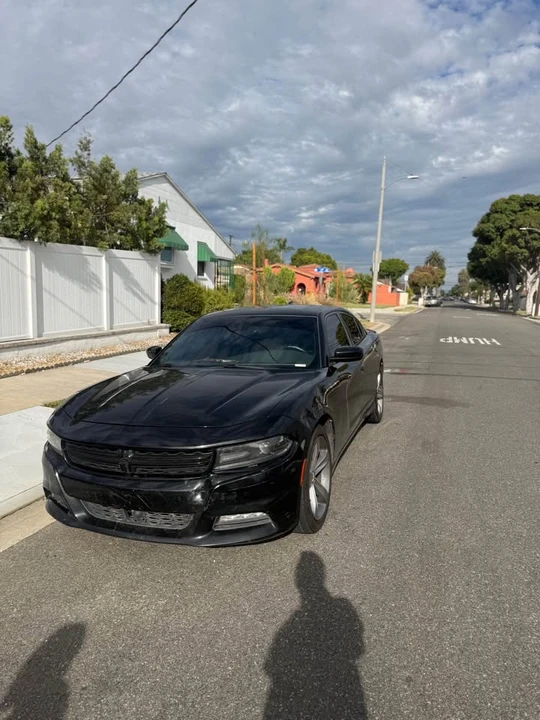 2015 Dodge Charger 7th Gen - Image 2 of 9