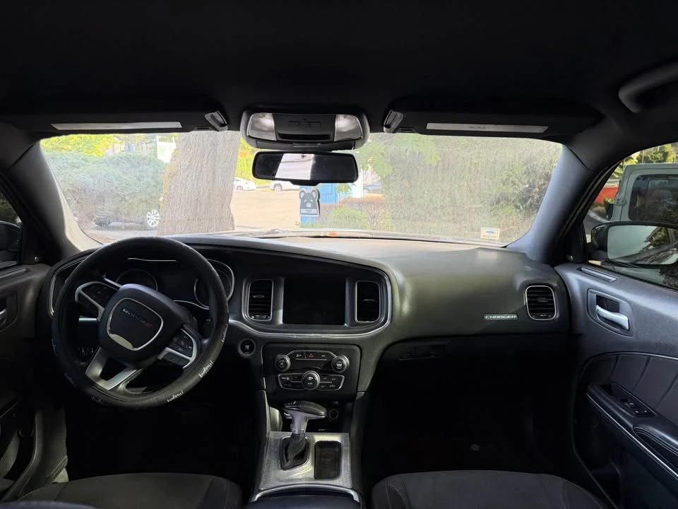 2015 Dodge Charger 7th Gen - Image 7 of 11