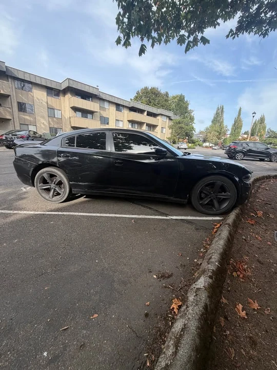 2015 Dodge Charger 7th Gen - Image 3 of 11