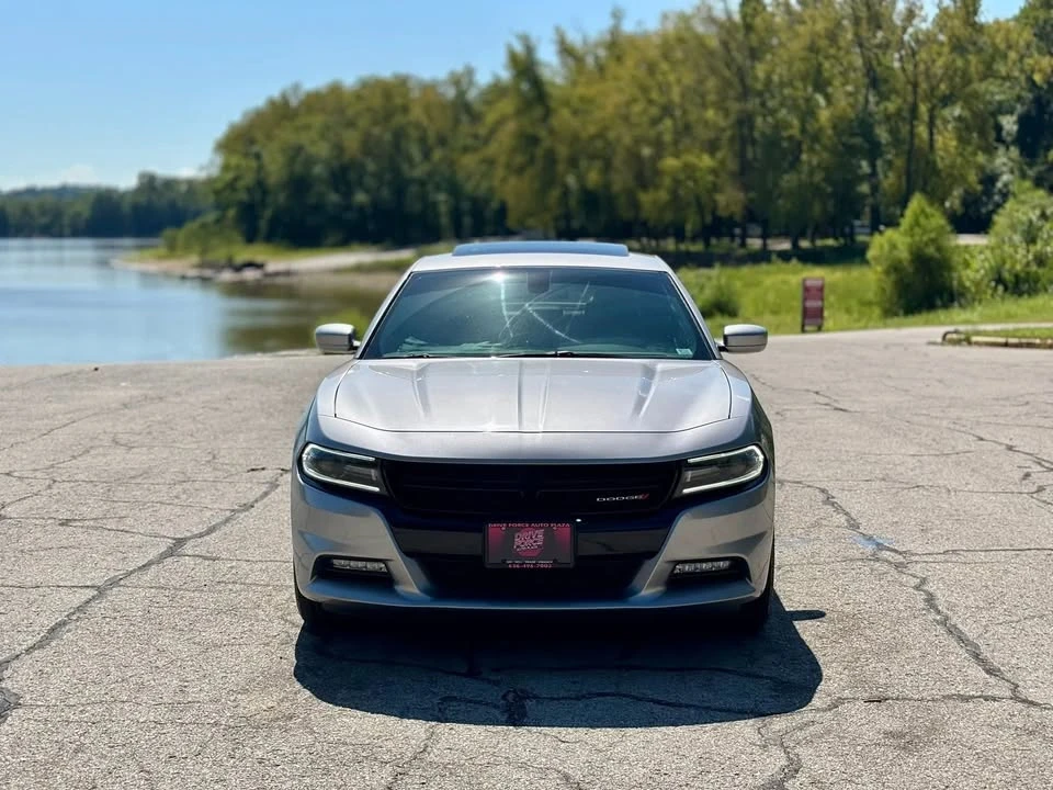 2015 Dodge Charger 7th Gen - Image 2 of 19