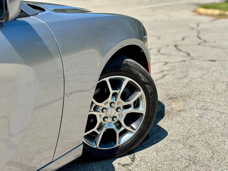 2015 Dodge Charger 7th Gen - Image 5 of 19