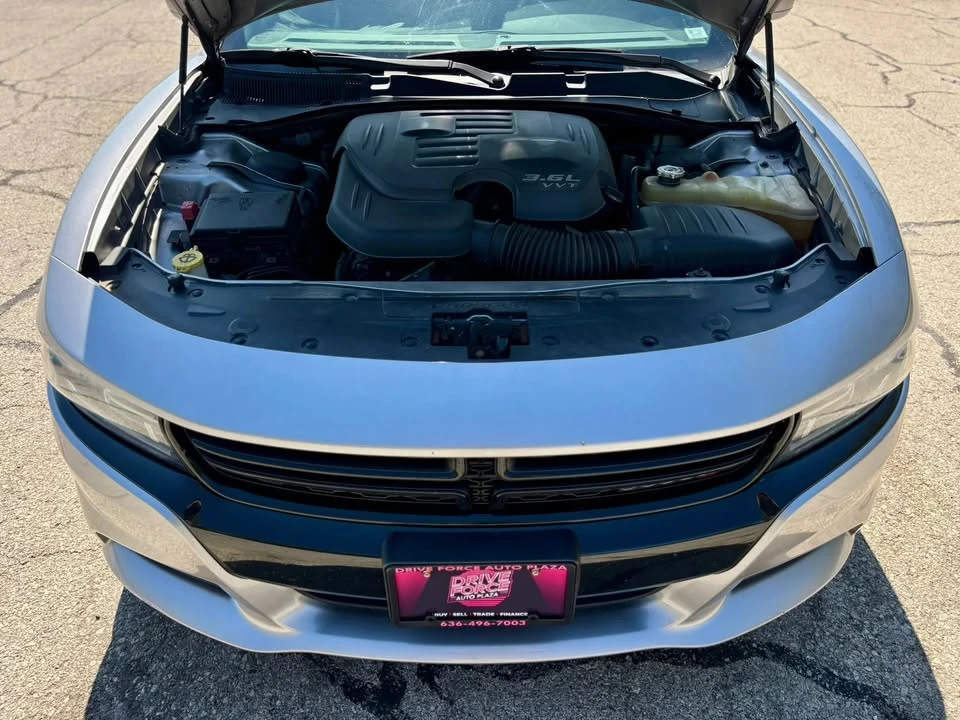 2015 Dodge Charger 7th Gen - Image 11 of 19