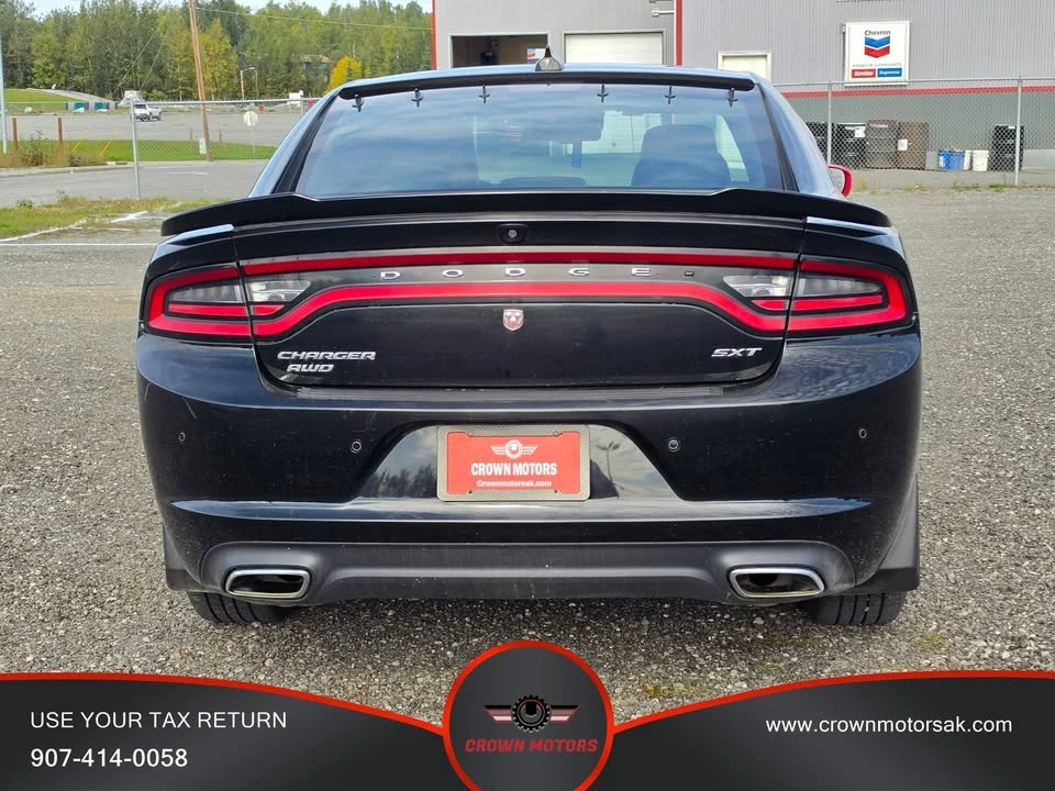 2015 Dodge Charger 7th Gen - Image 5 of 14
