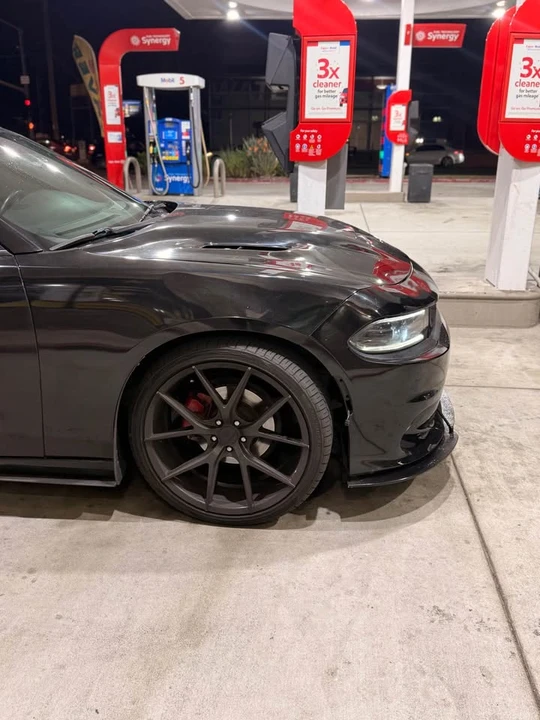 2015 Dodge Charger 7th Gen - Image 4 of 8