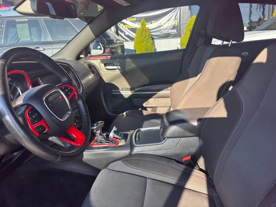 2015 Dodge Charger 7th Gen - Image 7 of 12