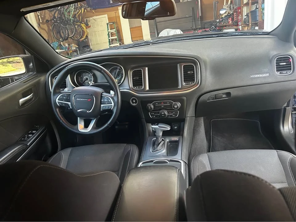 2015 Dodge Charger 7th Gen - Image 8 of 12