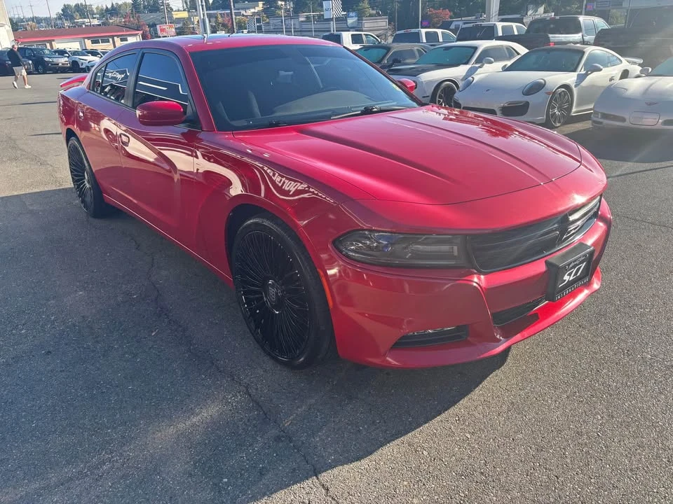 2015 Dodge Charger 7th Gen - Image 2 of 12
