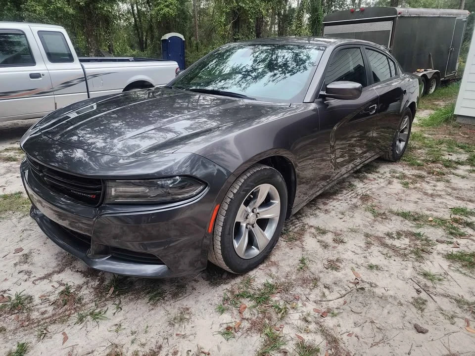 2015 Dodge Charger 7th Gen - Image 2 of 12