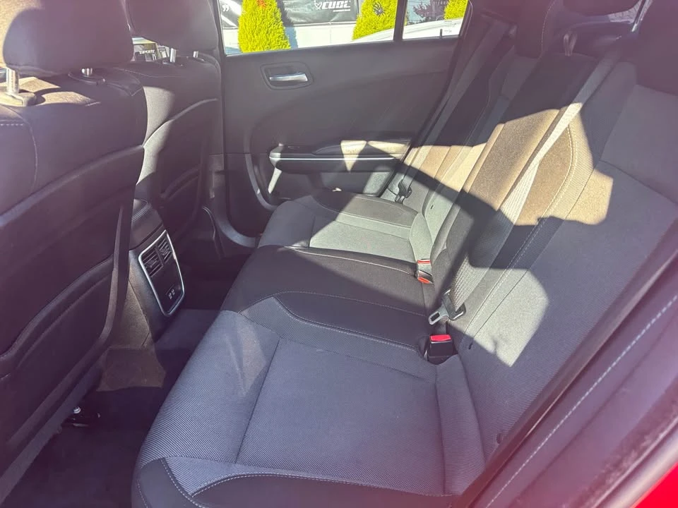 2015 Dodge Charger 7th Gen - Image 6 of 12
