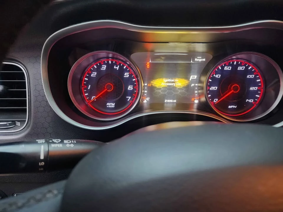 2015 Dodge Charger 7th Gen - Image 10 of 12