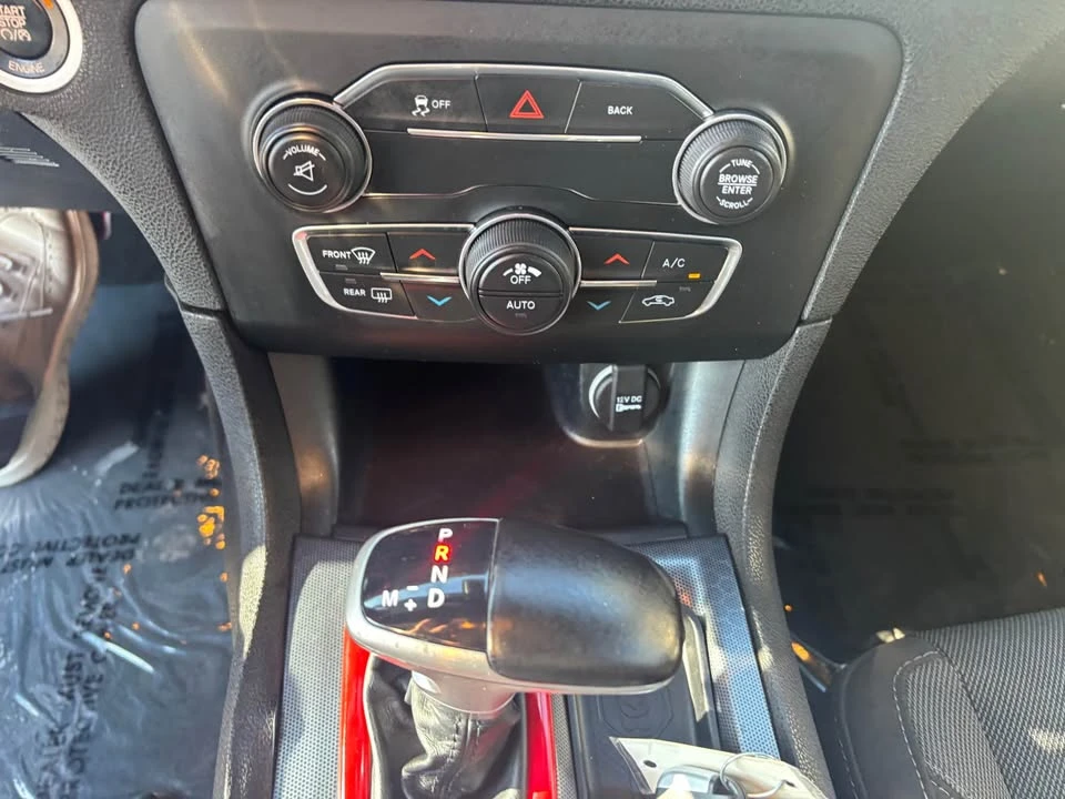 2015 Dodge Charger 7th Gen - Image 10 of 12