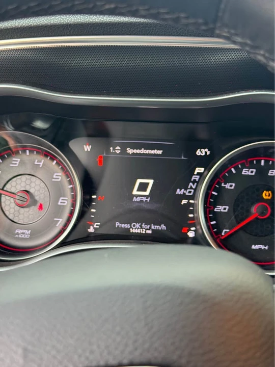 2015 Dodge Charger 7th Gen - Image 4 of 5