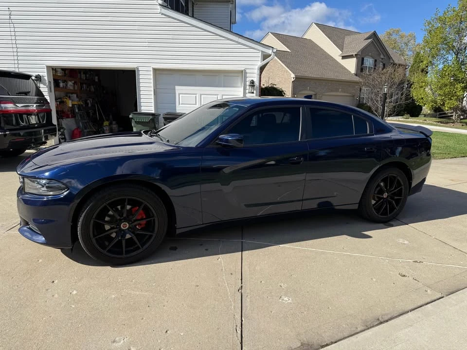 2015 Dodge Charger 7th Gen - Image 4 of 15