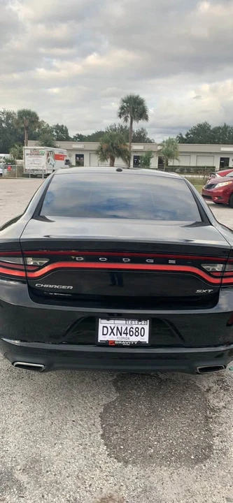 2015 Dodge Charger 7th Gen - Image 4 of 7