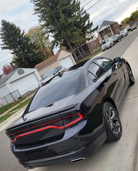 2015 Dodge Charger 7th Gen - Image 4 of 20