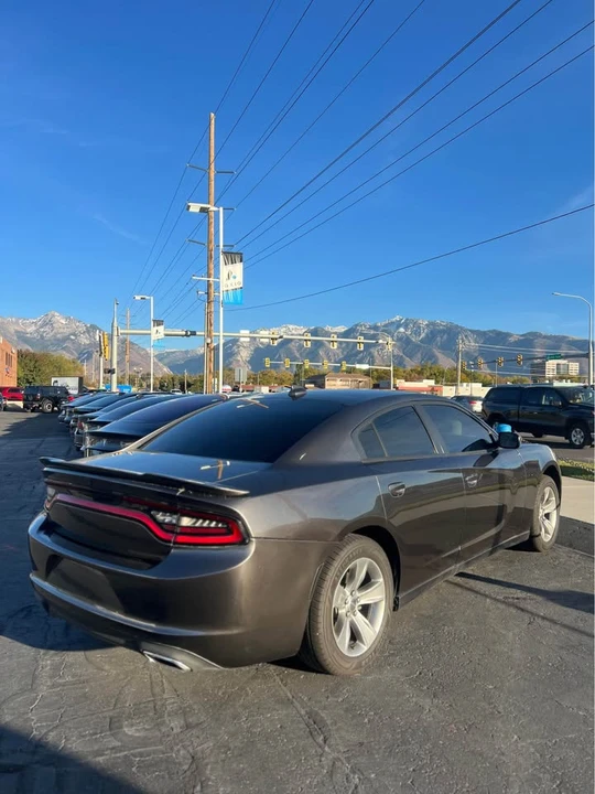 2015 Dodge Charger 7th Gen - Image 3 of 10