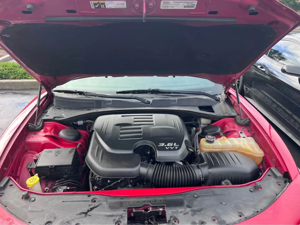 2015 Dodge Charger 7th Gen - Image 5 of 8