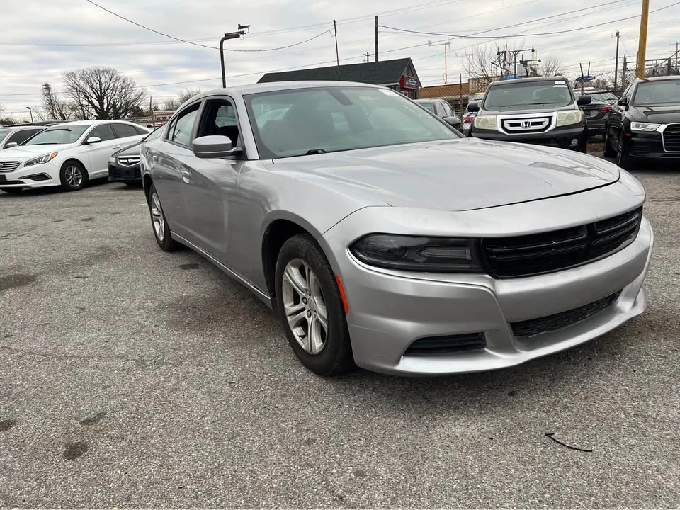 2015 Dodge Charger 7th Gen - Image 2 of 11