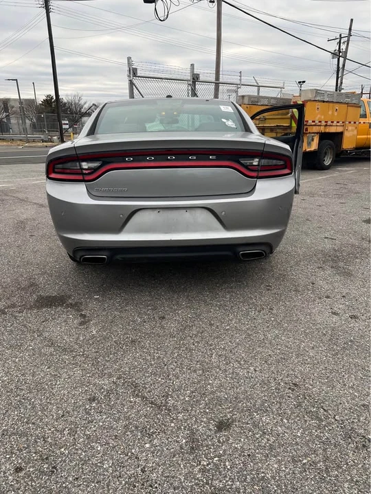 2015 Dodge Charger 7th Gen - Image 6 of 11