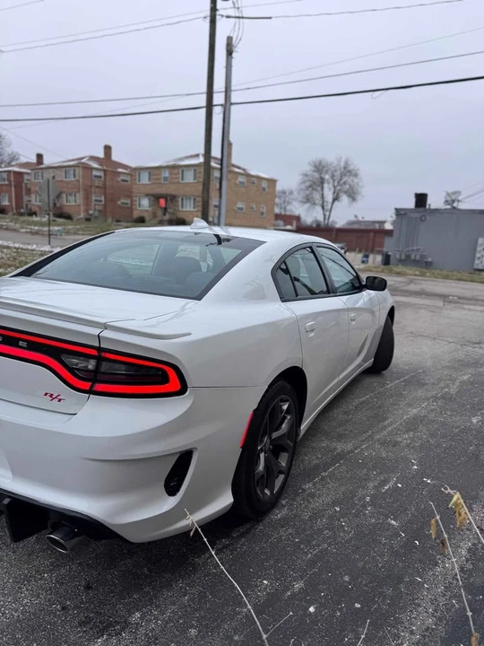 2015 Dodge Charger 7th Gen - Image 5 of 9