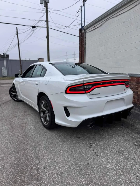 2015 Dodge Charger 7th Gen - Image 2 of 9