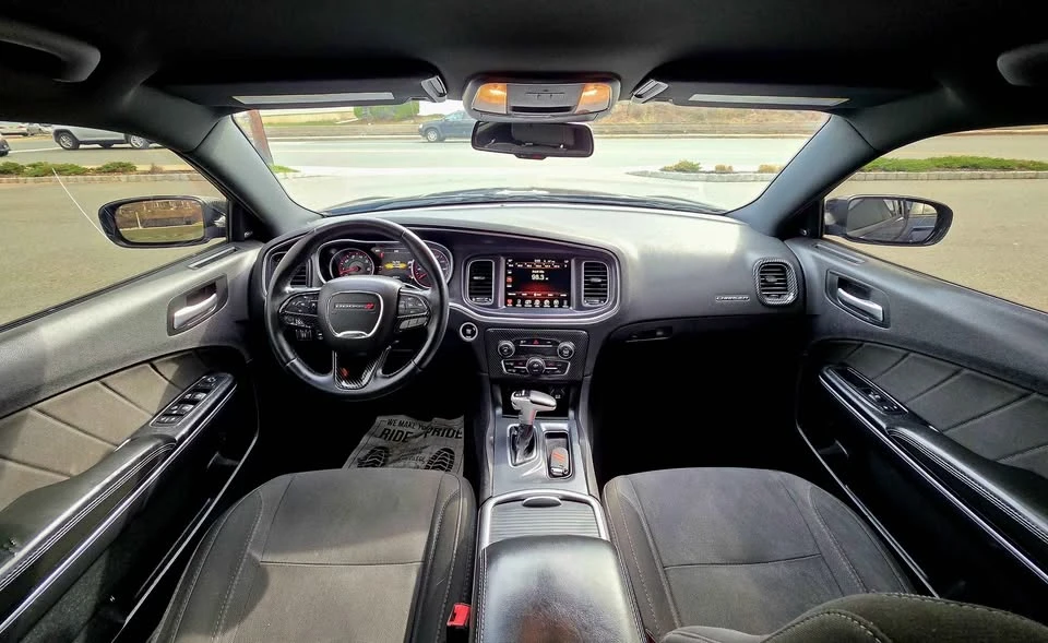 2015 Dodge Charger 7th Gen - Image 9 of 20