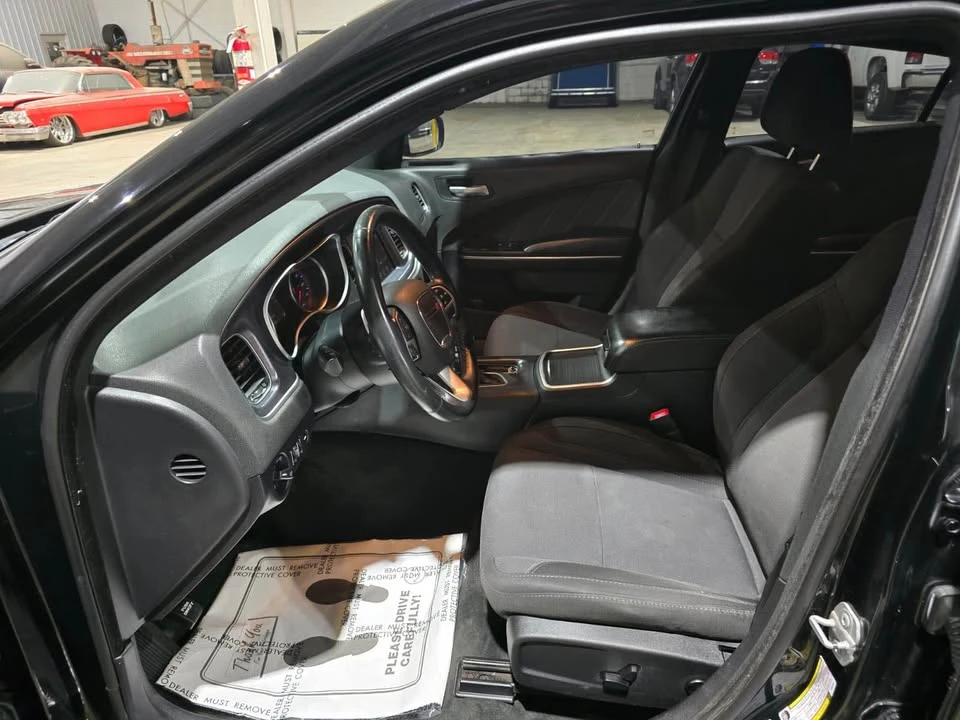 2015 Dodge Charger 7th Gen - Image 9 of 18