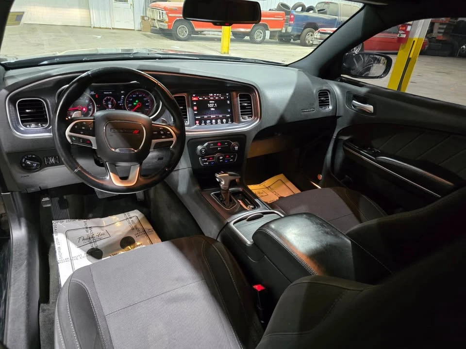 2015 Dodge Charger 7th Gen - Image 18 of 18