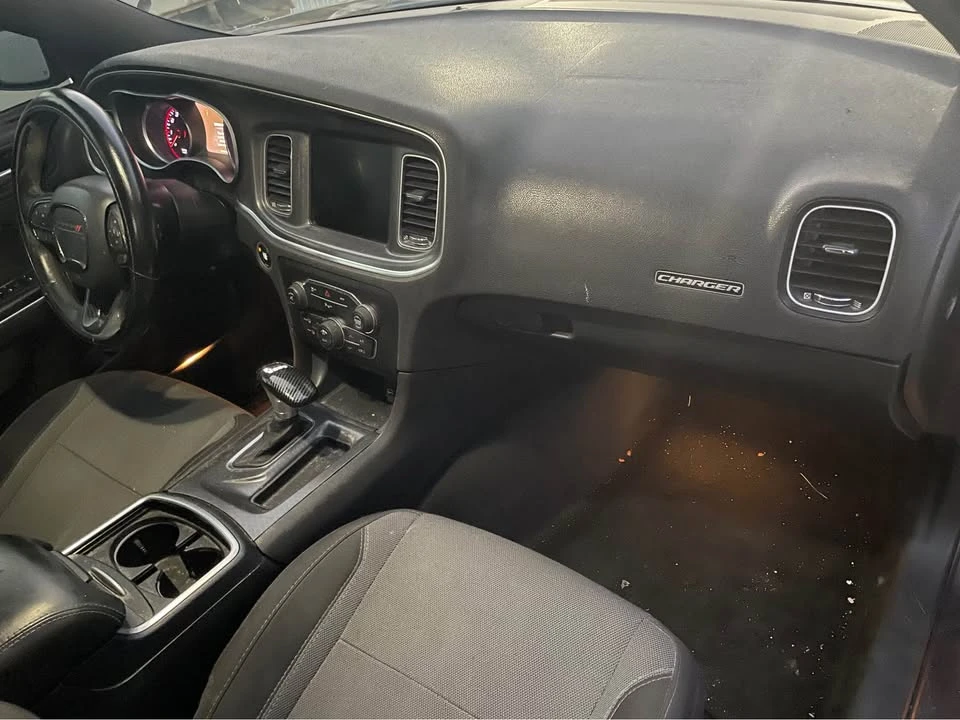 2015 Dodge Charger 7th Gen - Image 4 of 11