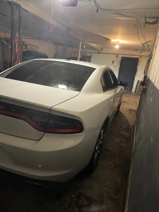 2015 Dodge Charger 7th Gen - Image 4 of 10
