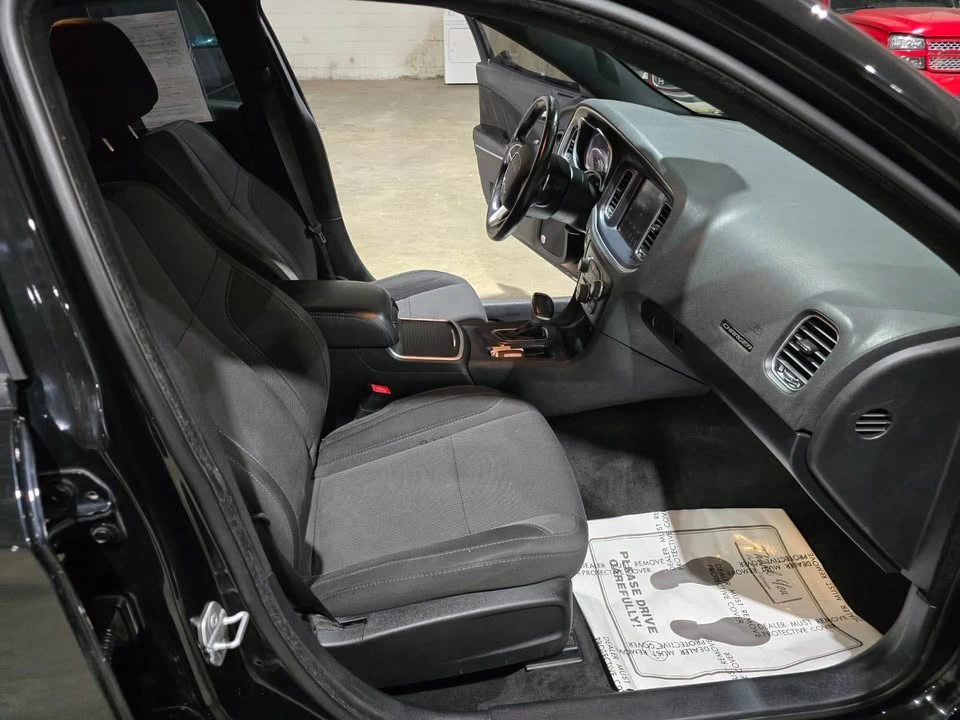 2015 Dodge Charger 7th Gen - Image 11 of 18