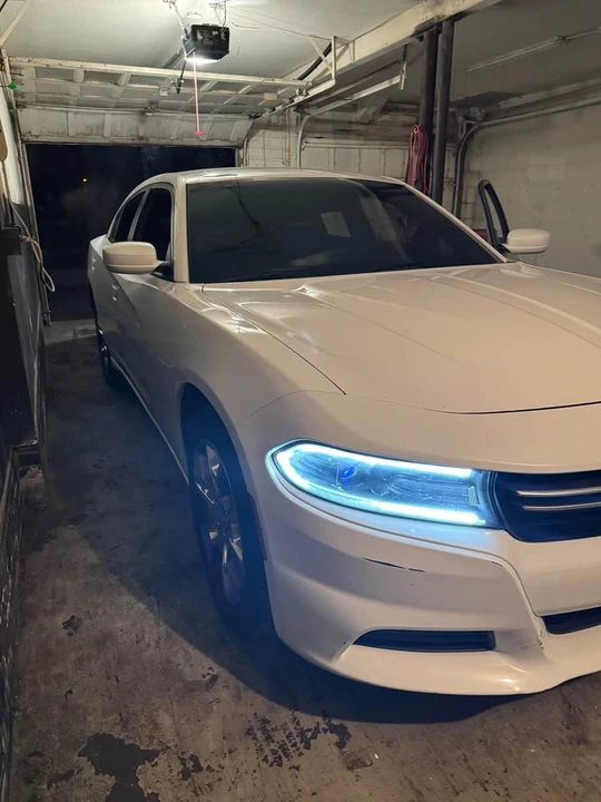 2015 Dodge Charger 7th Gen - Image 3 of 10