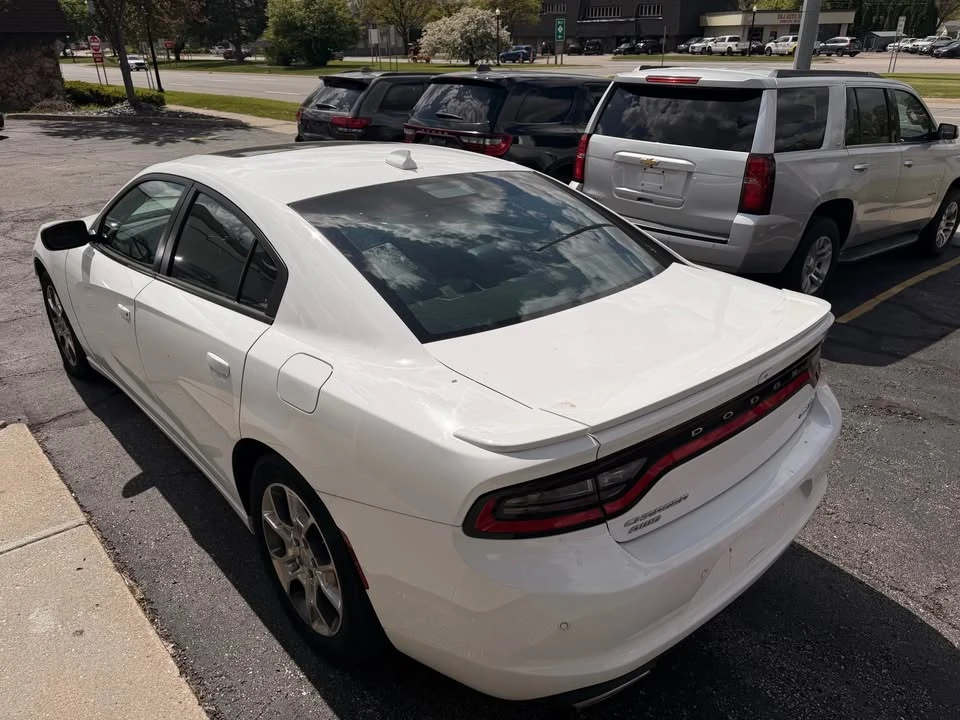 2015 Dodge Charger 7th Gen - Image 7 of 10
