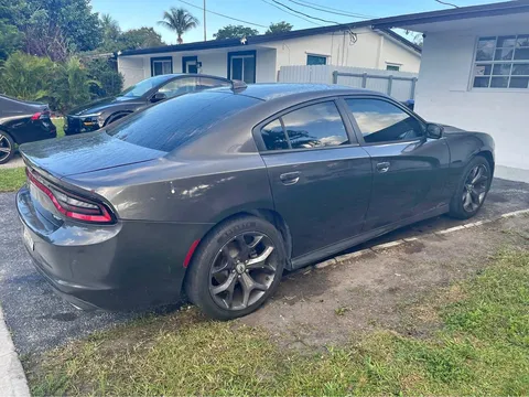 2015 Dodge Charger SXT