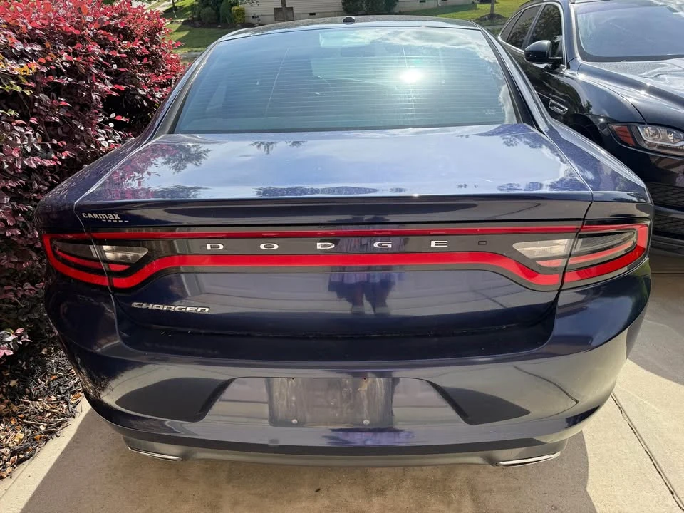 2015 Dodge Charger 7th Gen - Image 2 of 10