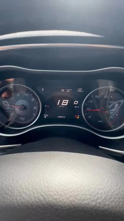 2015 Dodge Charger 7th Gen - Image 21 of 21