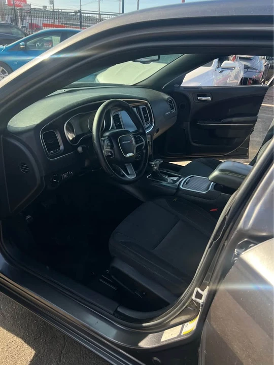 2015 Dodge Charger 7th Gen - Image 3 of 5