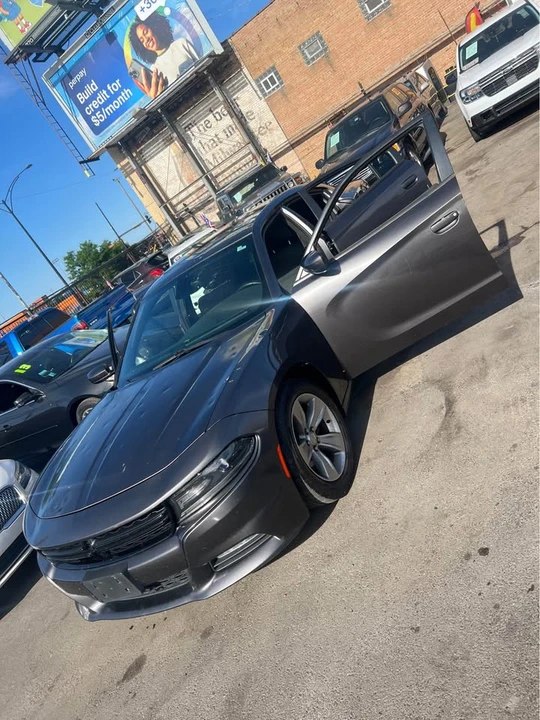 2015 Dodge Charger 7th Gen - Image 2 of 5