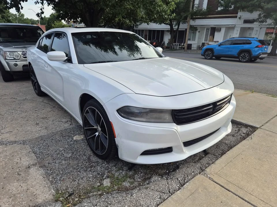 2015 Dodge Charger 7th Gen - Image 3 of 11