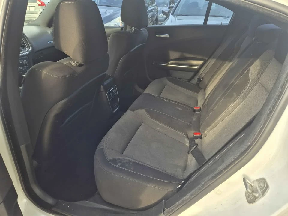 2015 Dodge Charger 7th Gen - Image 10 of 11