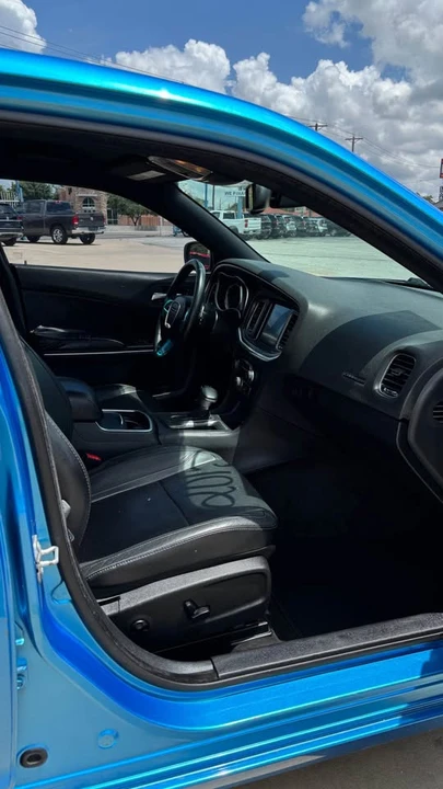2015 Dodge Charger 7th Gen - Image 3 of 4