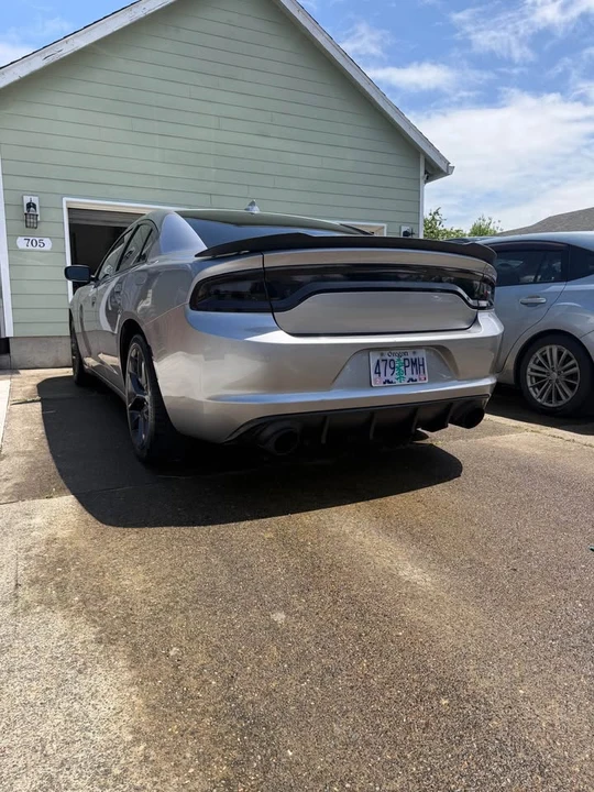2015 Dodge Charger 7th Gen - Image 4 of 13