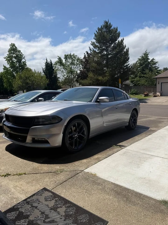 2015 Dodge Charger 7th Gen - Image 2 of 13