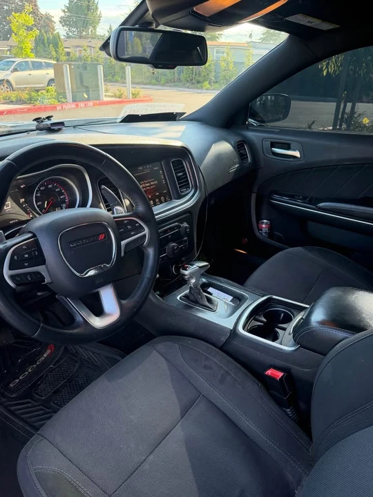 2015 Dodge Charger 7th Gen - Image 7 of 13