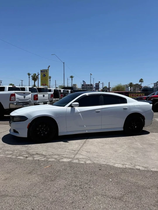 2015 Dodge Charger 7th Gen - Image 2 of 14
